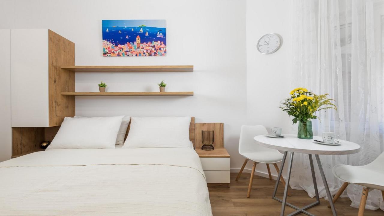 Apartments Bristol 2 Риека Экстерьер фото