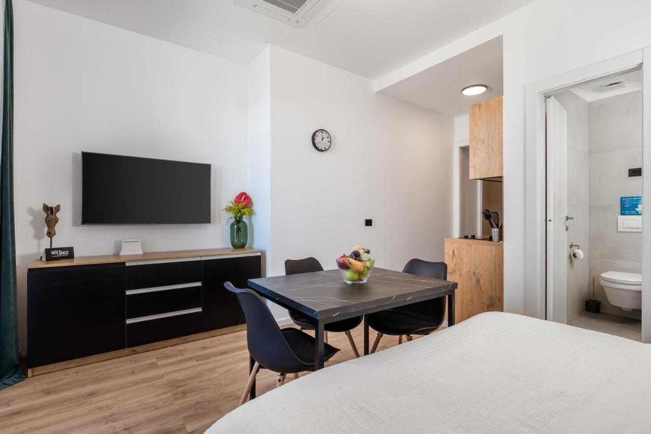 Apartments Bristol 2 Риека Экстерьер фото