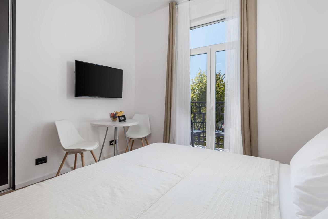 Apartments Bristol 2 Риека Экстерьер фото